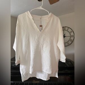 Hello Nite 3/4 Sleeve Cotton Top